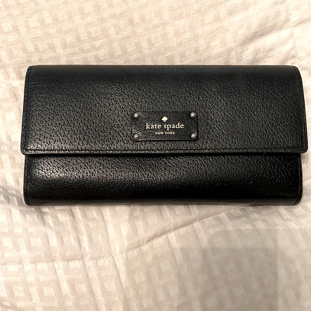 Kate Spade Black Wallet✨